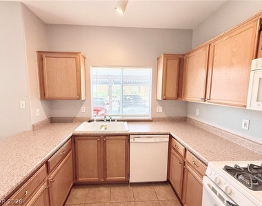 3850 Juno Beach Street - Photo Thumbnail 7