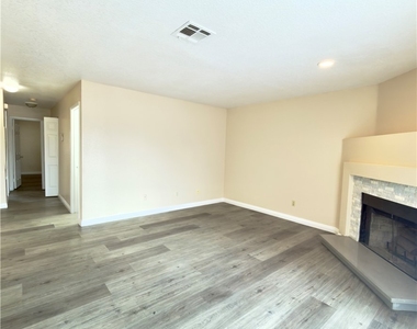6250 W Flamingo Road - Photo Thumbnail 9