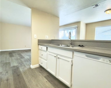 6250 W Flamingo Road - Photo Thumbnail 27