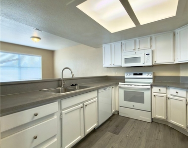 6250 W Flamingo Road - Photo Thumbnail 26