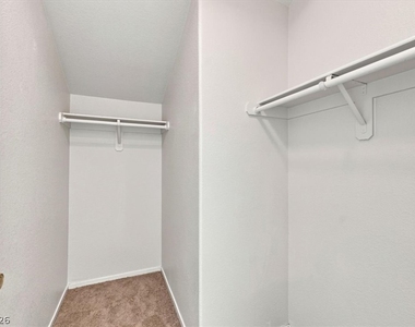 2681 Park Creek Lane - Photo Thumbnail 14