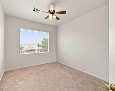 2681 Park Creek Lane - Photo Thumbnail 18