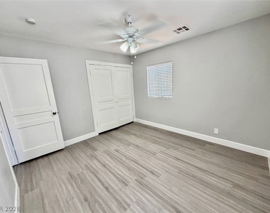 1311 Griffith Avenue - Photo Thumbnail 21
