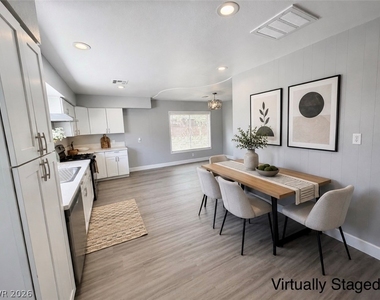 1311 Griffith Avenue - Photo Thumbnail 11