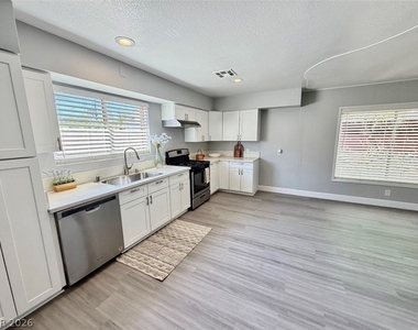 1311 Griffith Avenue - Photo Thumbnail 28