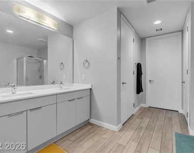 353 E Bonneville Avenue - Photo Thumbnail 9