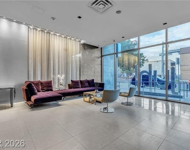 353 E Bonneville Avenue - Photo Thumbnail 2