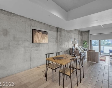 353 E Bonneville Avenue - Photo Thumbnail 20