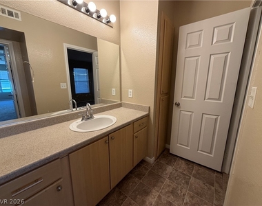 6955 N Durango Drive - Photo Thumbnail 7