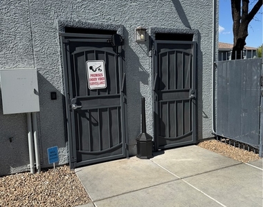 6955 N Durango Drive - Photo Thumbnail 12