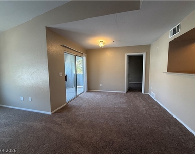 6955 N Durango Drive - Photo Thumbnail 4