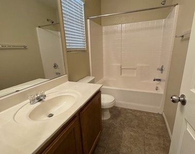 8948 Candice Lee Court - Photo Thumbnail 23
