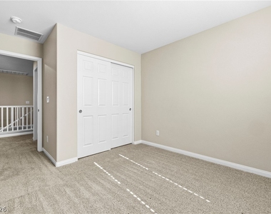 10334 Apefly Street - Photo Thumbnail 13