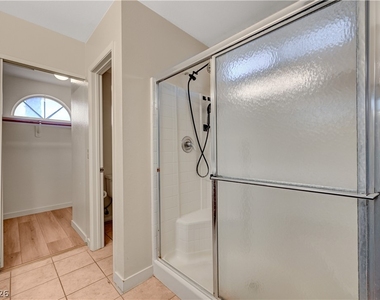 2092 Crowley Way - Photo Thumbnail 8