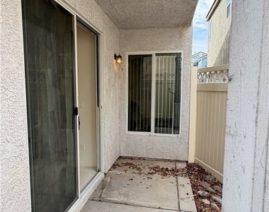 1702 Bamboo Rain Avenue - Photo Thumbnail 4
