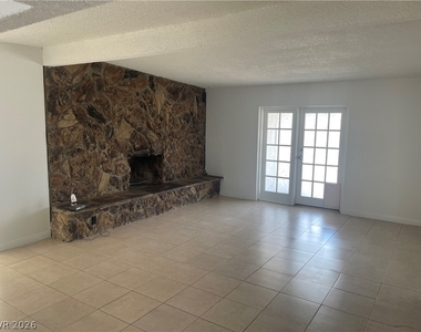 5055 Blanton Drive - Photo Thumbnail 12