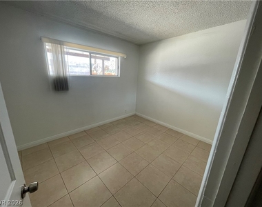 5055 Blanton Drive - Photo Thumbnail 20