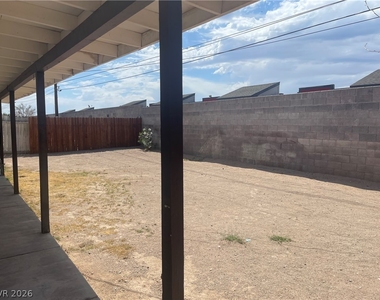 5055 Blanton Drive - Photo Thumbnail 17