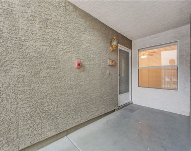 701 Capri Drive - Photo Thumbnail 5