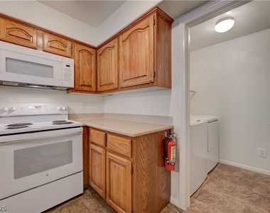 701 Capri Drive - Photo Thumbnail 17