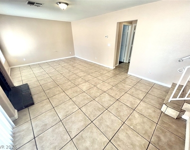 2514 Quail Canyon Avenue - Photo Thumbnail 11