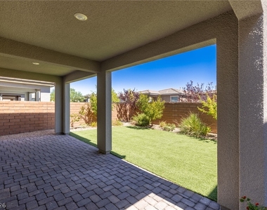 4146 Royal Melody Court - Photo Thumbnail 7