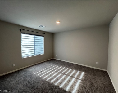 7521 Dragonfruit Avenue - Photo Thumbnail 17