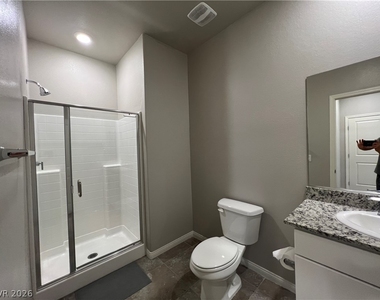7521 Dragonfruit Avenue - Photo Thumbnail 9