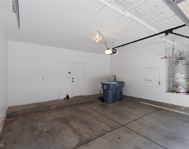 886 Park Walk Avenue - Photo Thumbnail 17