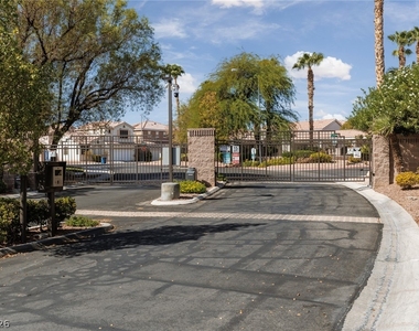 886 Park Walk Avenue - Photo Thumbnail 23