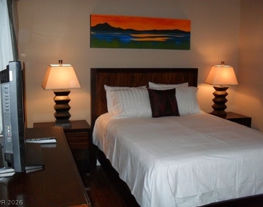 220 E Flamingo Road - Photo Thumbnail 10