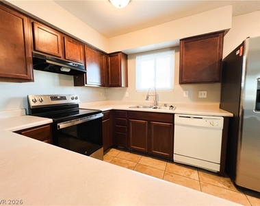 445 N 14th Street - Photo Thumbnail 28