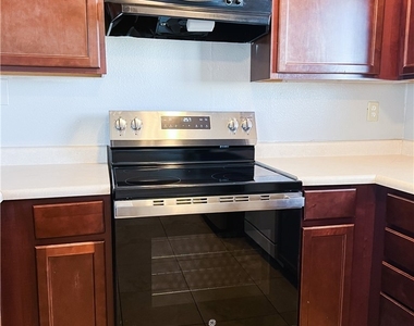 445 N 14th Street - Photo Thumbnail 25
