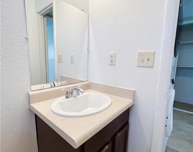 445 N 14th Street - Photo Thumbnail 53