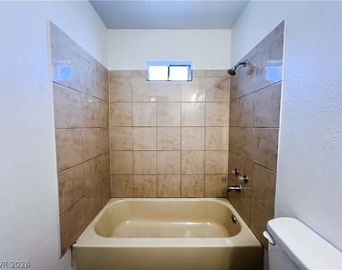 445 N 14th Street - Photo Thumbnail 50