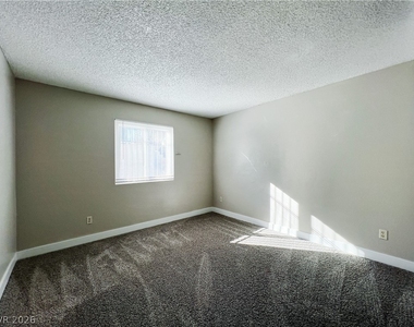 445 N 14th Street - Photo Thumbnail 42
