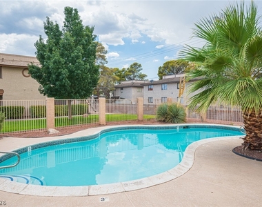 3720 Snorkel Circle - Photo Thumbnail 20