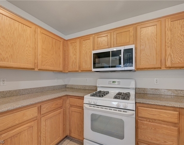 1154 Lilac Charm - Photo Thumbnail 12