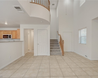 1154 Lilac Charm - Photo Thumbnail 6