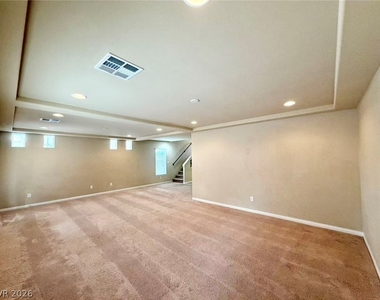 8105 Discovery Point Street - Photo Thumbnail 4