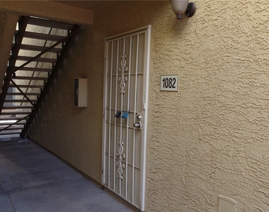 7200 Pirates Cove - Photo Thumbnail 1