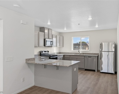 2309 Seco Adobe Circle - Photo Thumbnail 4