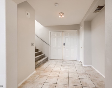 950 Sweeping Vine Avenue - Photo Thumbnail 1