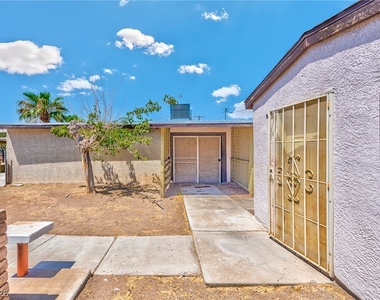 1816 Merze Avenue - Photo Thumbnail 14