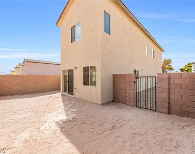 2204 Abraham Avenue - Photo Thumbnail 31