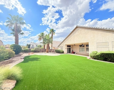 275 Macsnap Avenue - Photo Thumbnail 27