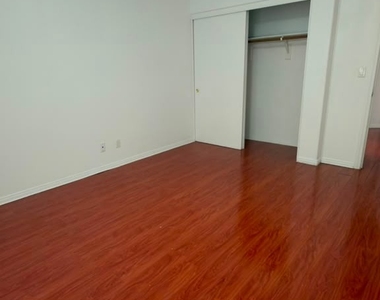 7934 Palace Monaco Avenue - Photo Thumbnail 16