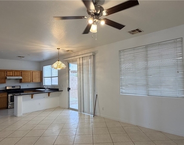 7934 Palace Monaco Avenue - Photo Thumbnail 5