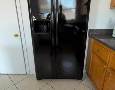 7934 Palace Monaco Avenue - Photo Thumbnail 8