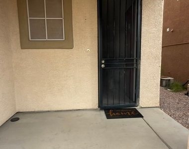7934 Palace Monaco Avenue - Photo Thumbnail 3